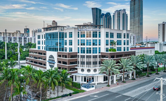 More details for 323 Sunny Isles Blvd, Sunny Isles Beach, FL - Office, Retail to Rent