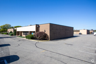 7150 N Park Dr, Pennsauken, NJ for rent Building Photo- Image 1 of 10