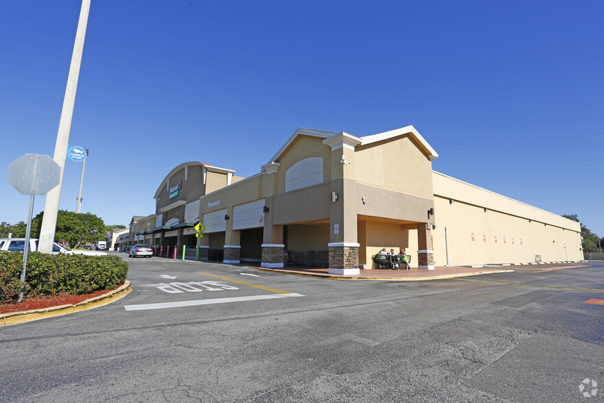 3400-3430 E Lake Rd, Palm Harbor, FL for rent - Primary Photo - Image 3 of 9