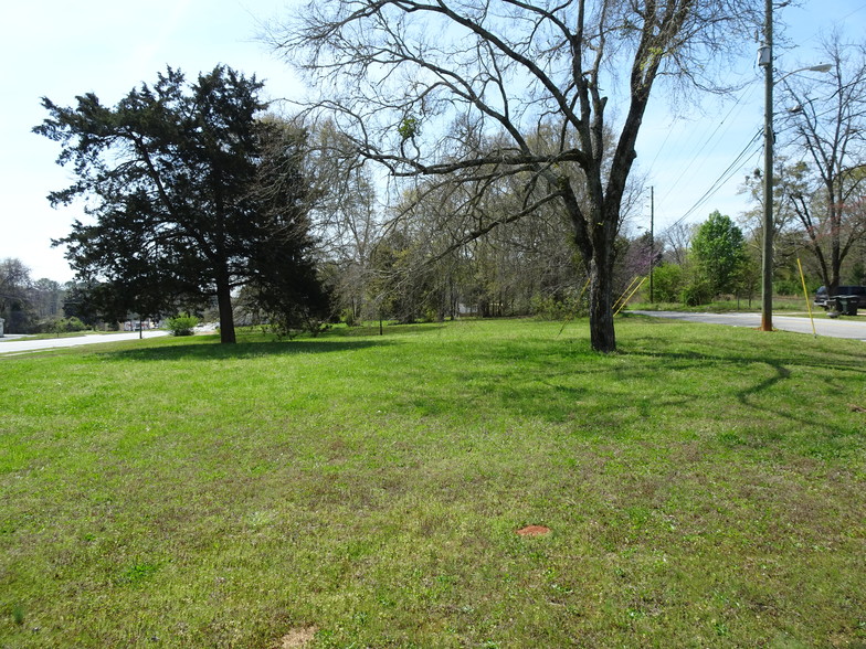 6130 Petty St SW, Covington, GA for sale - Primary Photo - Image 1 of 4