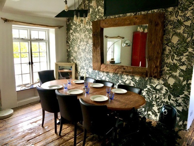 The Promenade, Kingsbridge to rent Interior Photo- Image 1 of 5