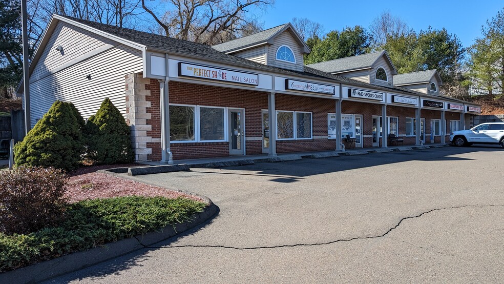 71 W Main St, Branford, CT for rent - Building Photo - Image 1 of 3