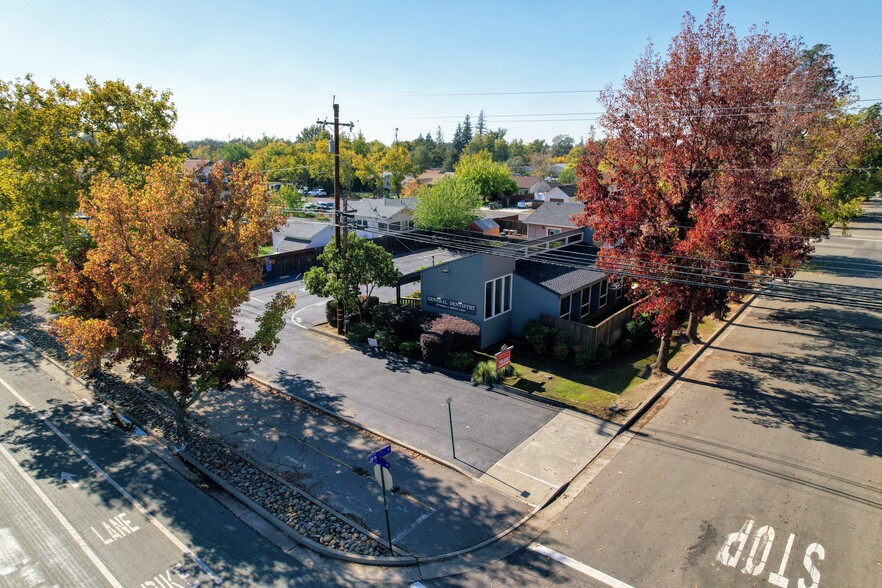 496 East Ave, Lincoln, CA for sale - Primary Photo - Image 1 of 22