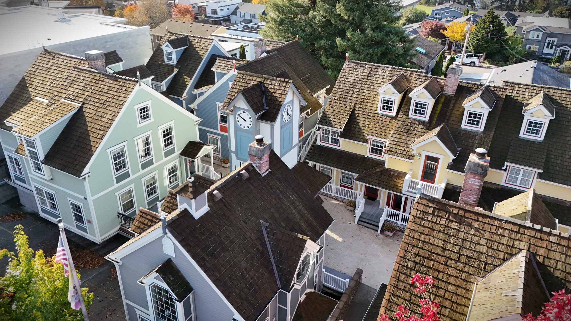 135-141 7th Ave W, Kirkland, WA to rent Building Photo- Image 1 of 3