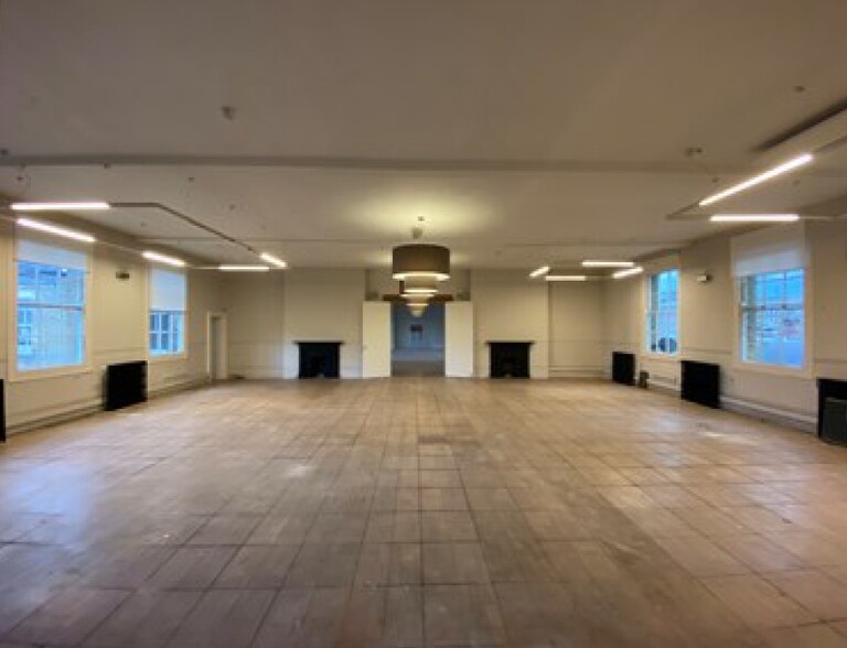 250-250A Kings Rd, London for rent - Interior Photo - Image 2 of 3