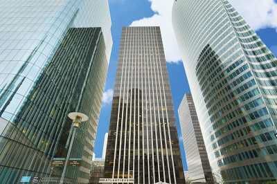 1 Place De La Pyramide, Puteaux to rent - Building Photo - Image 1 of 16