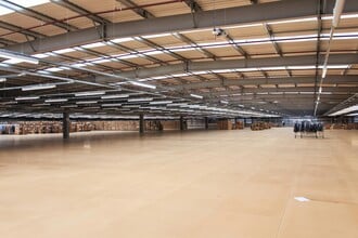 Fernhook Av, Derby to rent Interior Photo- Image 2 of 5