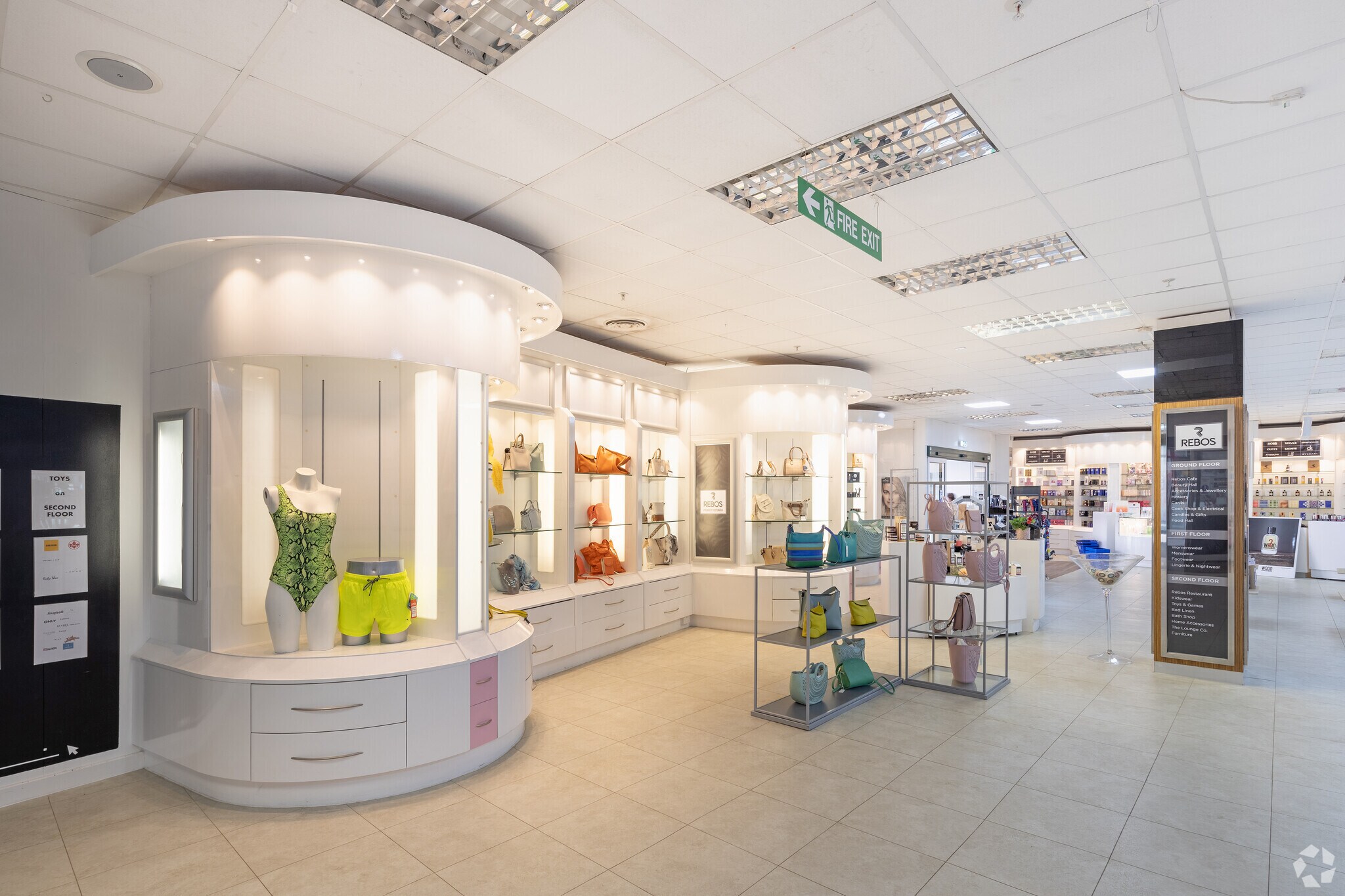 11 Strait Bargate, Boston to rent Interior Photo- Image 1 of 7