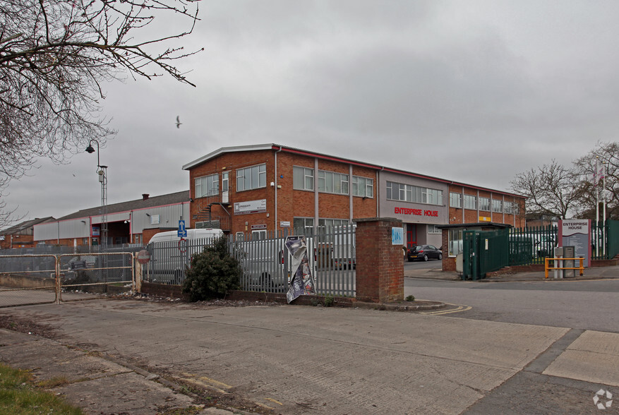 Cheney Manor Industrial, Swindon for rent - Building Photo - Image 1 of 5