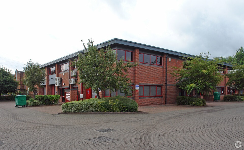 Ferry Hinksey Rd, Oxford to rent - Building Photo - Image 2 of 11