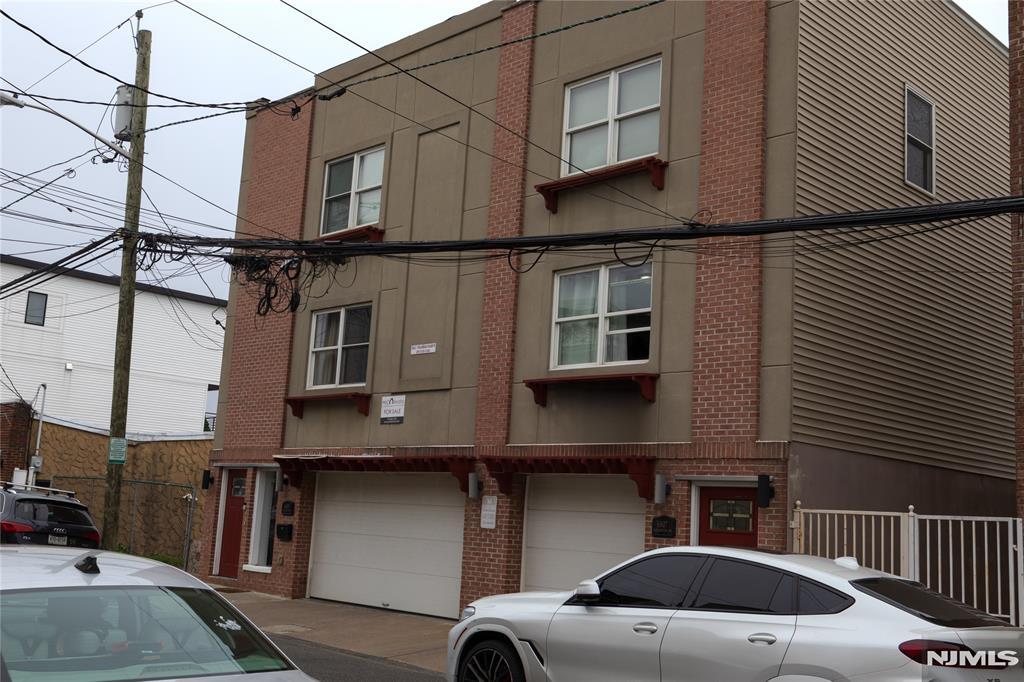 6805 Meadowview Ave, North Bergen, NJ for sale Primary Photo- Image 1 of 1