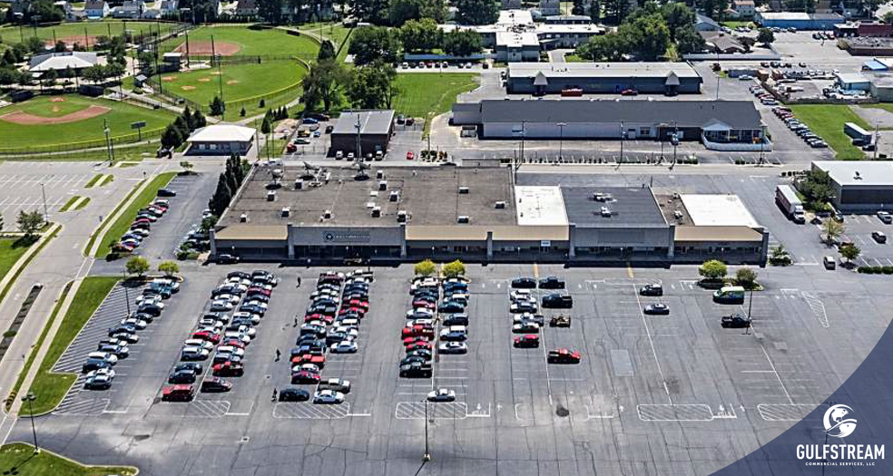 650-712 Eastern Blvd, Clarksville, IN for rent - Building Photo - Image 1 of 6