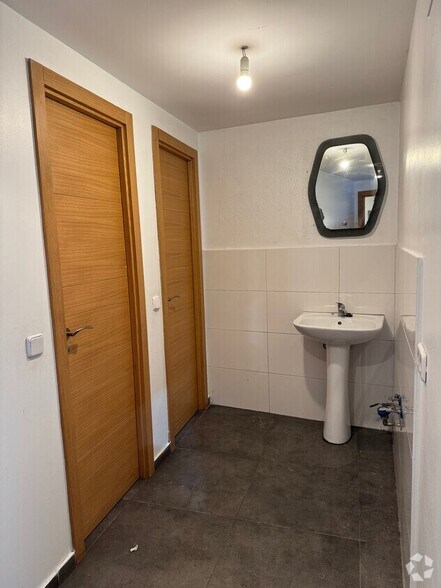 Carretera Vicálvaro Estación O´Donnell, 4, Madrid, Madrid to rent - Interior Photo - Image 3 of 9