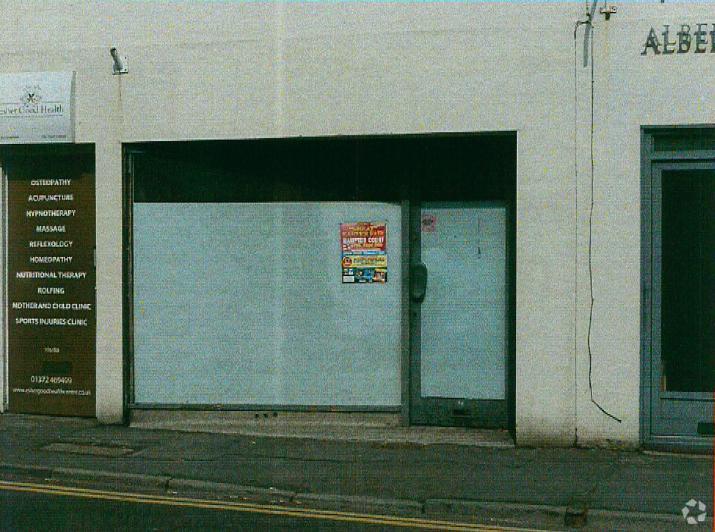 6-8 Church St, Esher for sale - Building Photo - Image 2 of 4