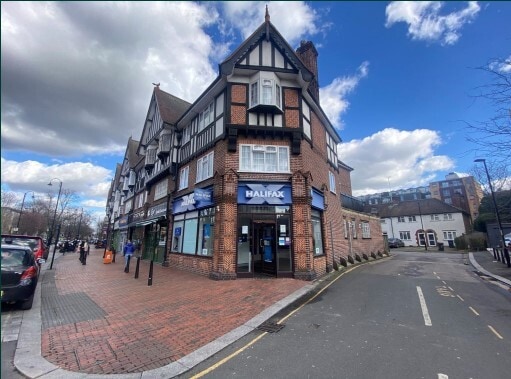 1-11 High St, Purley to rent - Building Photo - Image 1 of 2
