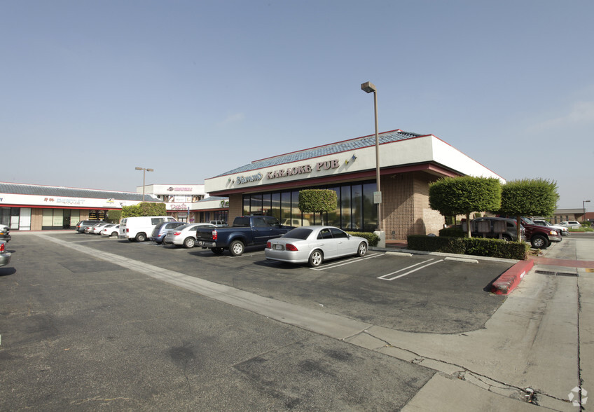 16025 Gale Ave, City Of Industry, CA for rent - Building Photo - Image 2 of 4