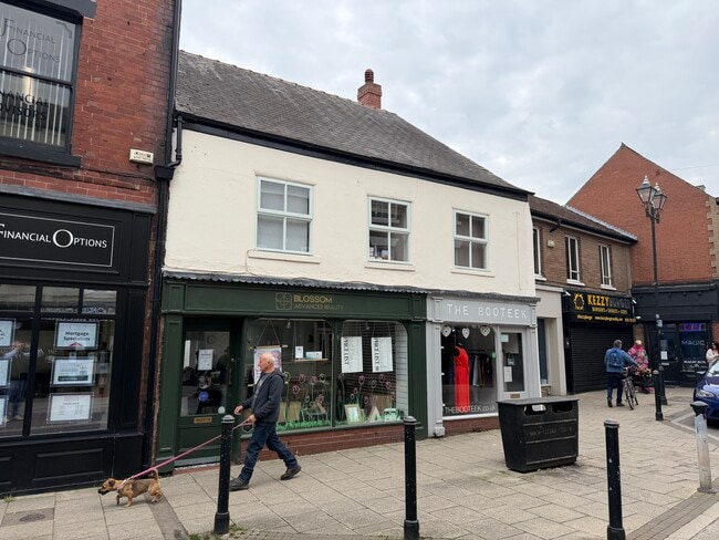 More details for 16 Finkle St, Selby - Retail to Rent