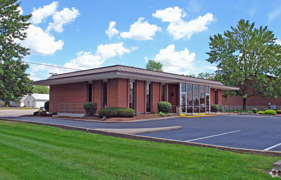 47 W Main St, New Lebanon, OH for sale - Primary Photo - Image 1 of 1