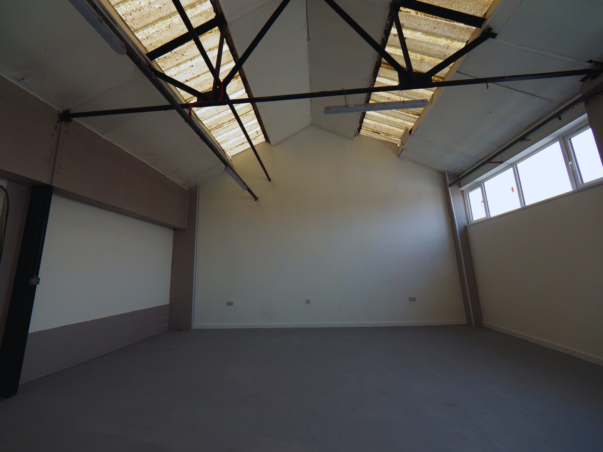 Lawley St, Stoke On Trent to rent Interior Photo- Image 1 of 4