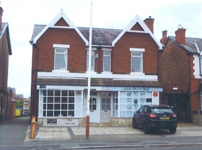 More details for 7-9 High Park Pl, Southport - Retail to Rent