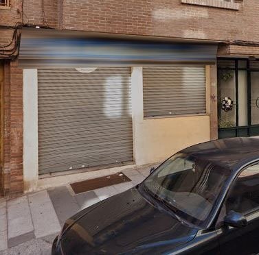 Retail in Salamanca, Salamanca to rent Primary Photo- Image 1 of 2