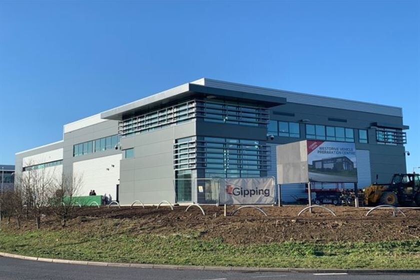 100 Avenue W, Braintree for sale Primary Photo- Image 1 of 1