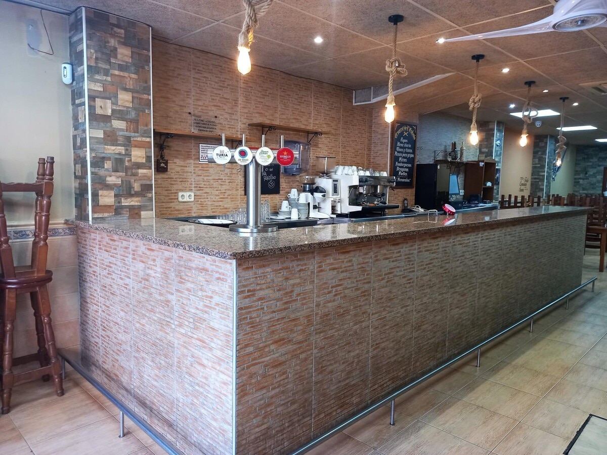 Vilanova i la Geltrú, BAR 08800 - Unit Pta. Izq. - - Interior Photo - Image 2 of 26