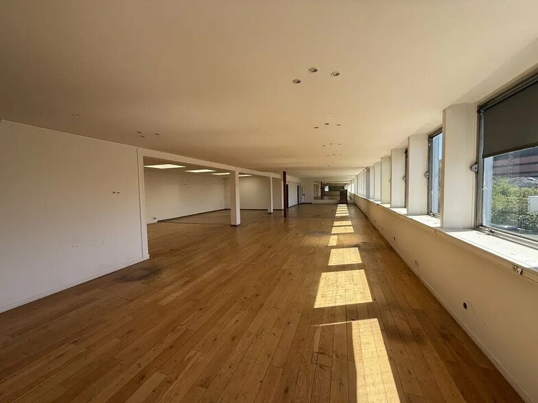 55 Chemin Des Vignes, Bobigny to rent - Interior Photo - Image 3 of 10