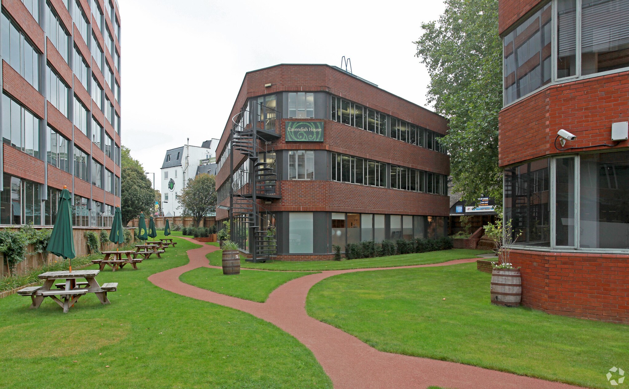 69-79 Fulham High St, London to rent Building Photo- Image 1 of 5