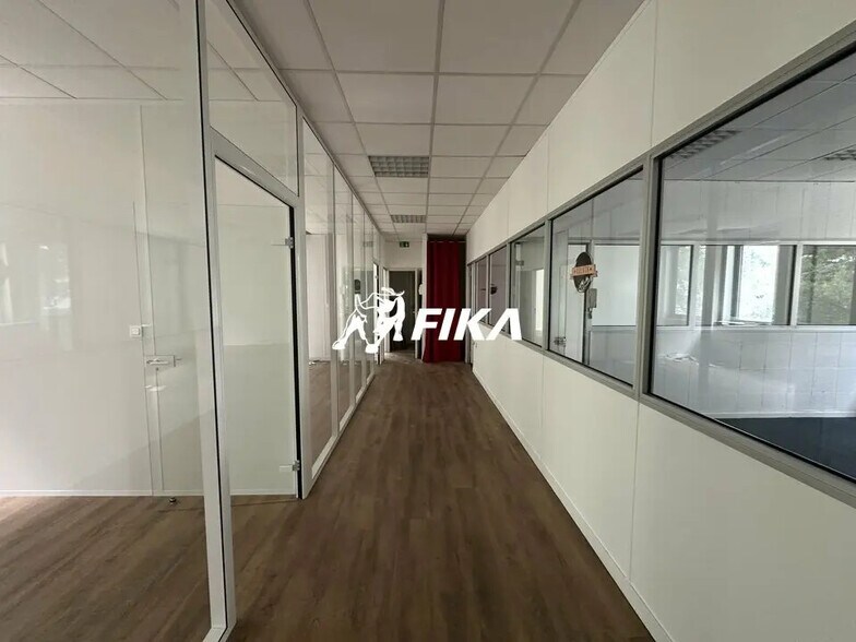 Office in Toulouse to rent - Interior Photo - Image 1 of 25