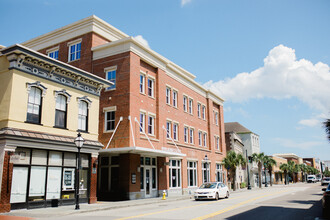 550 King St, Charleston, SC for rent Building Photo- Image 1 of 10