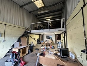 South George Business Sq, Carlisle to rent Interior Photo- Image 1 of 3