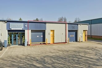 Armley Rd, Leeds to rent Building Photo- Image 1 of 5