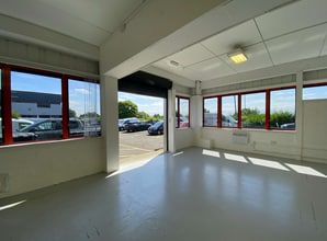 145 Summerlee St, Glasgow to rent Interior Photo- Image 1 of 4