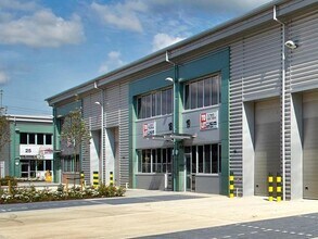 Cowley Mill Rd, Uxbridge to rent Building Photo- Image 1 of 2