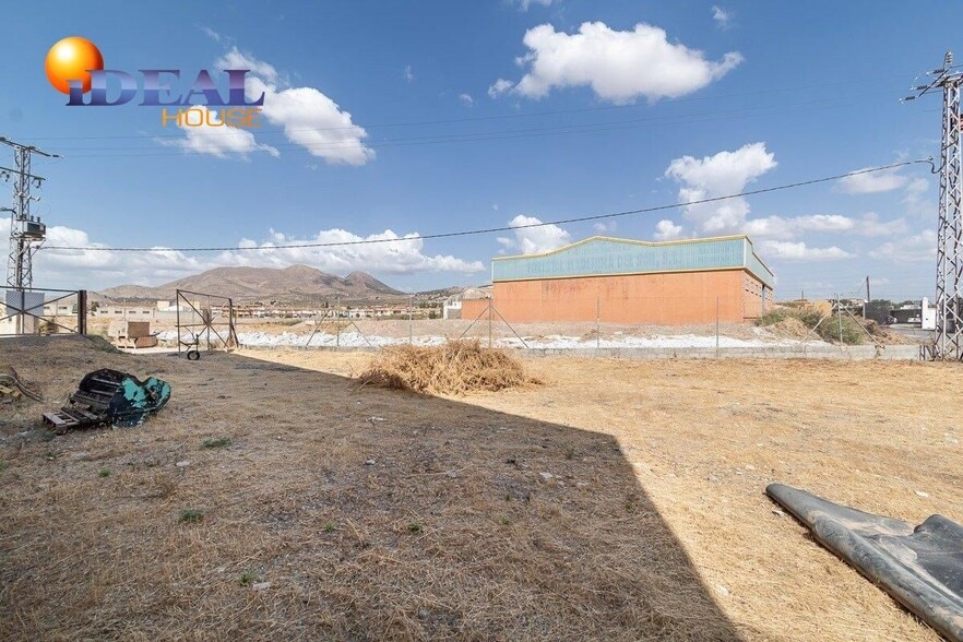 Calle Madroño, 4, Atarfe, Granada for sale - Building Photo - Image 3 of 8