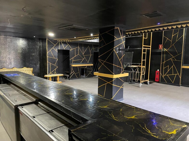 Retail in Alcalá de Henares, Madrid for sale - Interior Photo - Image 3 of 4