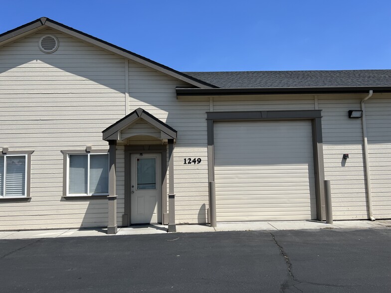 1247 N Midland Blvd, Nampa, ID for rent - Building Photo - Image 3 of 4