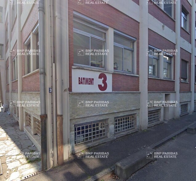 Office in Lyon to rent - Building Photo - Image 3 of 11