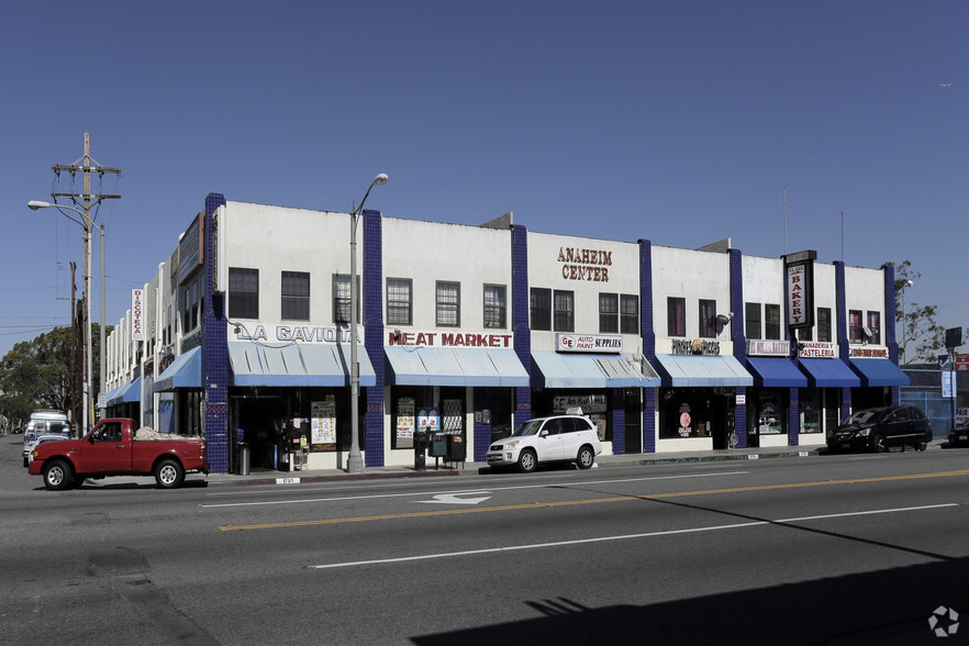 1701-1717 E Anaheim St, Long Beach, CA for sale - Primary Photo - Image 1 of 1