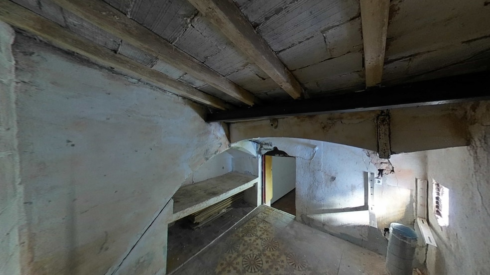View Photo