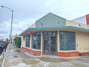 700 S A St, Oxnard, CA for rent Building Photo- Image 1 of 6