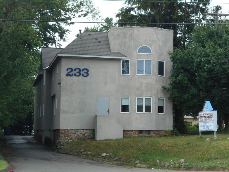 233 Boston Post Rd, Orange, CT for sale - Building Photo - Image 1 of 1