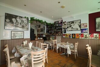 28 Milton Rd, Westcliff On Sea to rent Interior Photo- Image 1 of 6