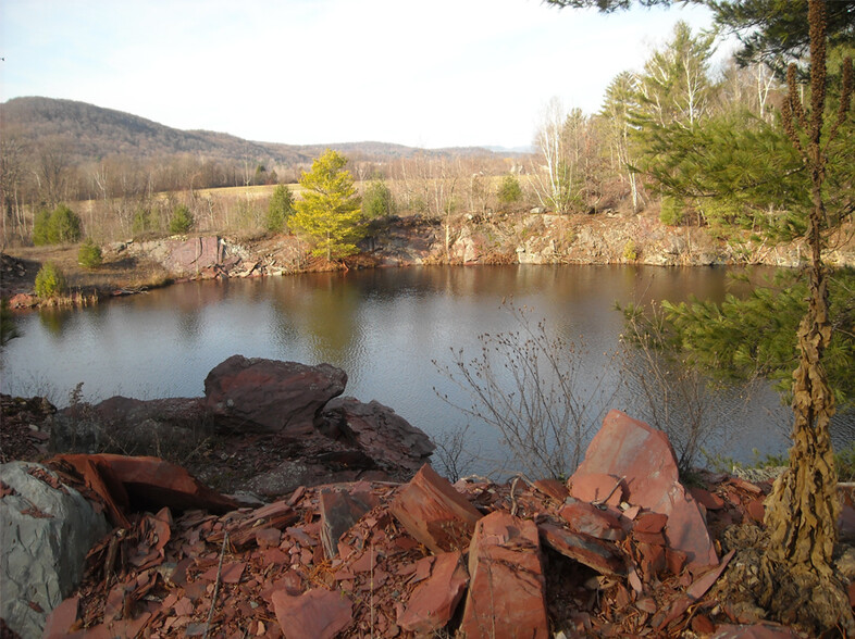 L3.5 County route 24, Granville, NY for sale - Primary Photo - Image 1 of 1