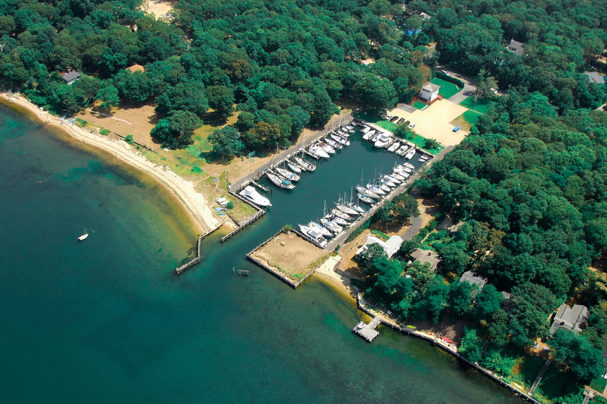 219 Three Mile Harbor HC Rd, East Hampton, NY for rent - Aerial - Image 3 of 13