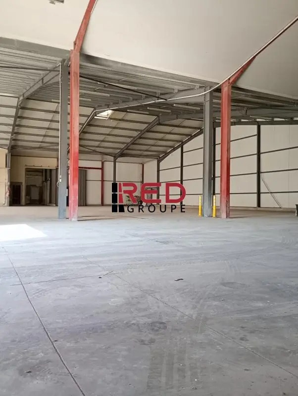 Location Entrepôt 320 m² à 3 225 m² - Photo 1