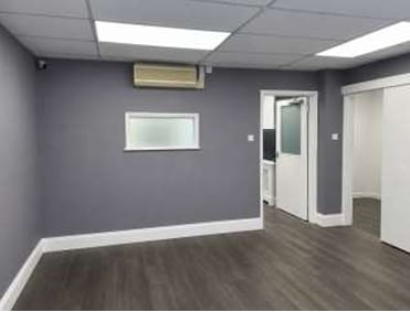 27A Mill Rd, Crawley to rent Interior Photo- Image 1 of 1