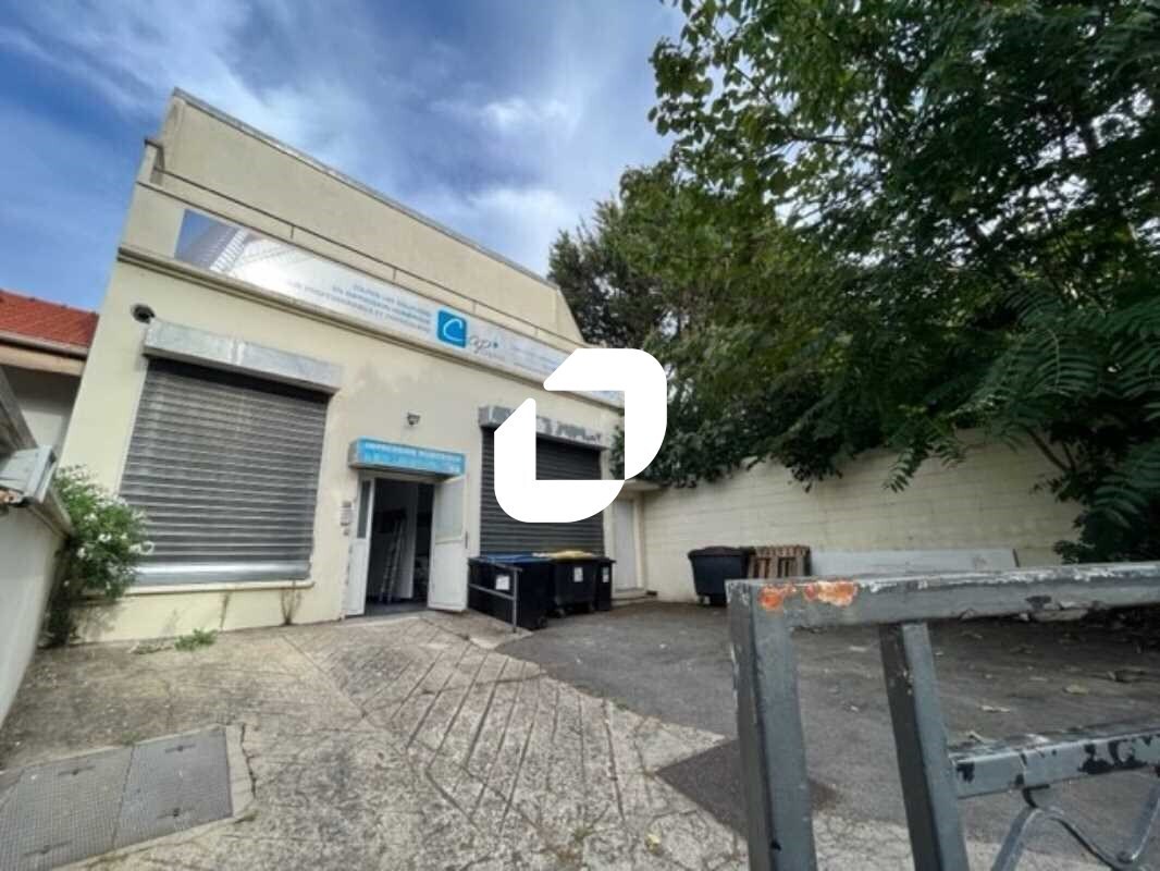 Light Industrial in Arcueil to rent Building Photo- Image 1 of 7