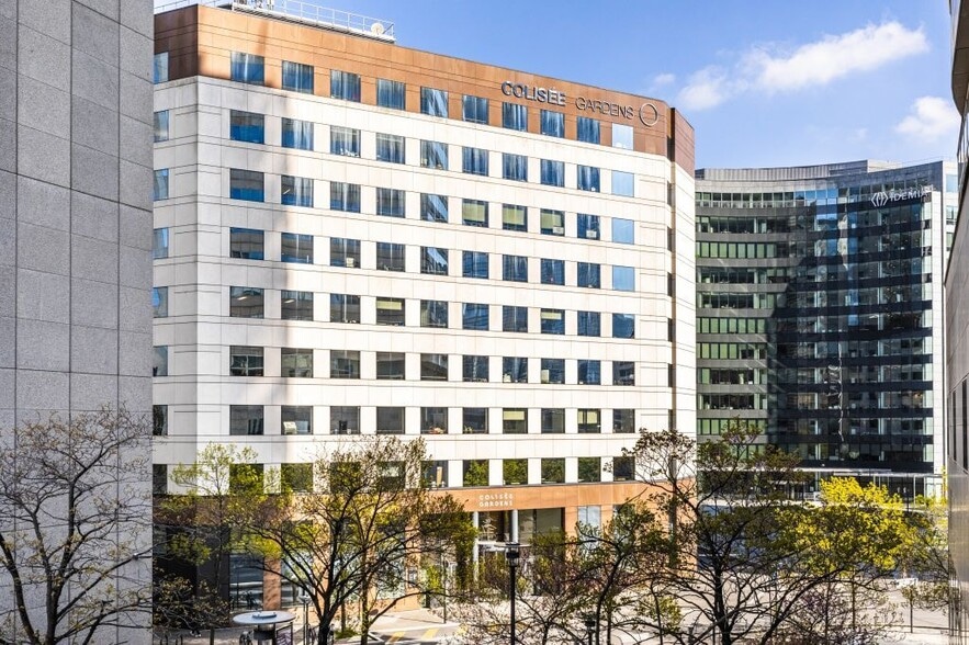 8-14 Avenue De L'Arche, Courbevoie to rent - Building Photo - Image 1 of 13